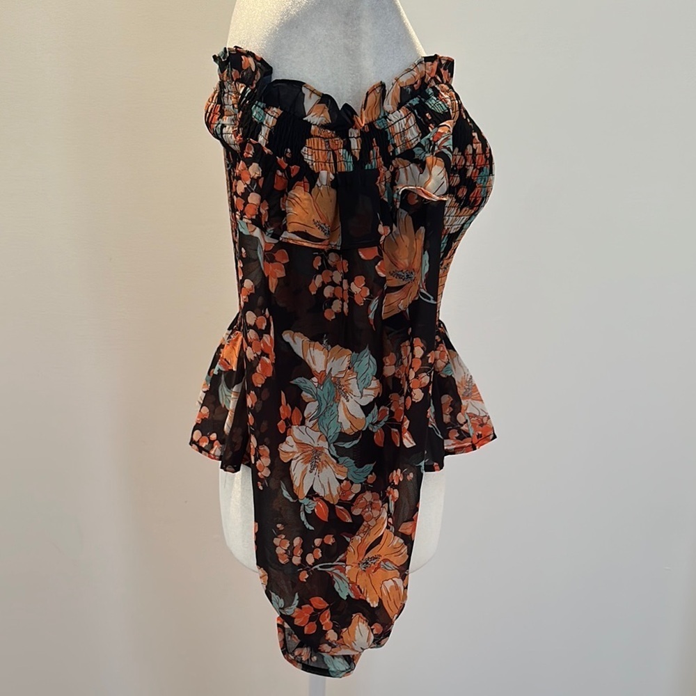 FlyingTomato Floral Off-Shoulder Women's Top size small - Picture 5 of 11
